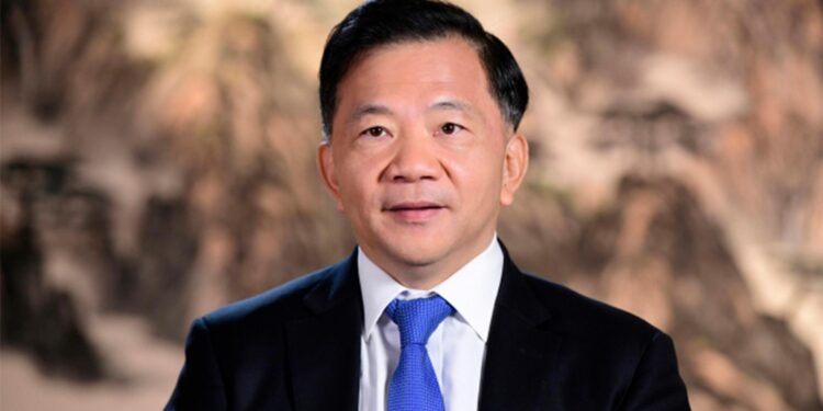 رئيس مجموعة وسائل الإعلام الصينية يتحدث عن الإعلام الغربي