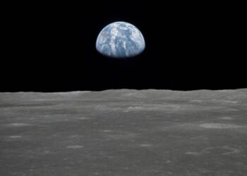 عالم فلك يكشف عن حقيقة وجود حضارة خارج كوكب الأرض