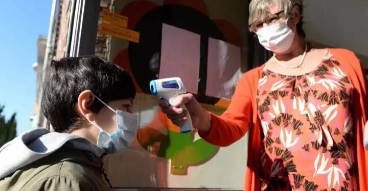 الكشف عن علاقة كورونا بمتلازمة كاواساكي التي تصيب الأطفال