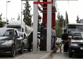 وزارة النفط تكشف عن سبب أزمة المحروقات