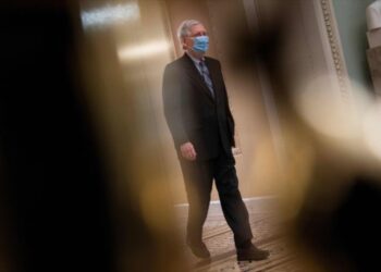 ترامب يهاجم زعيم الجمهوريين و يدعو لعزله