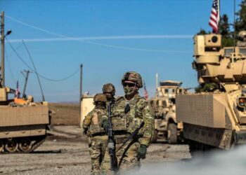 الولايات المتحدة تنشئ مطاراً في حقل نفط سوري