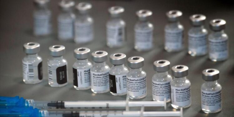 أكثر من 66 % من الأمريكيين يرفضون التطعيم