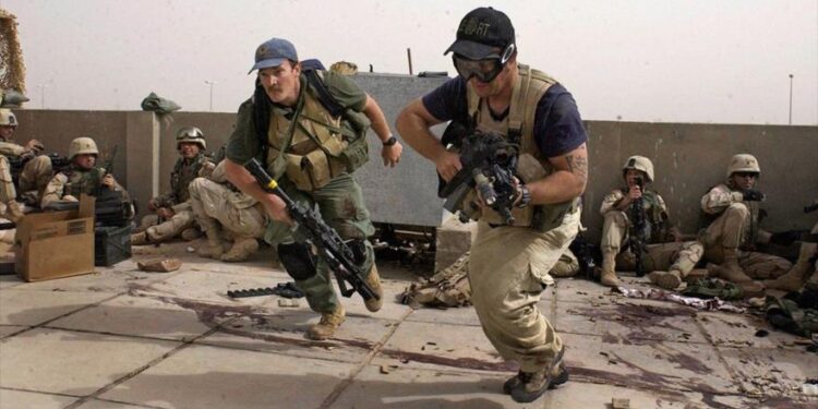 تقرير: بلاك ووتر أرسلت مرتزقة إلى ليبيا لدعم حفتر