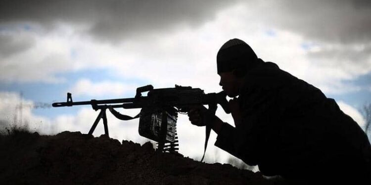 أمريكا تتفق مع داعش على تنفيذ هجمات في سوريا