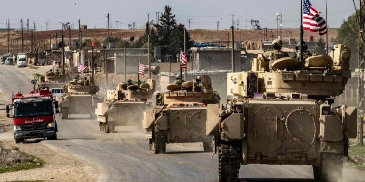 الولايات المتحدة ترسل أسلحة إضافية إلى قواعدها في سوريا