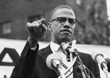 فضيحة.. تورط شرطة نيويورك و FBI في مقتل مالكولم إكس