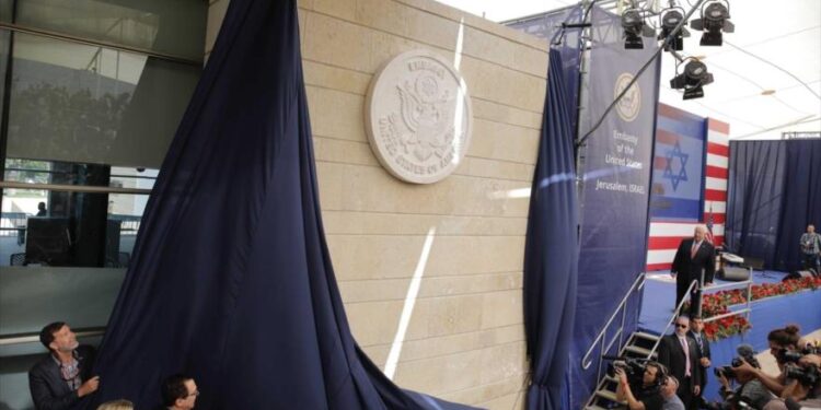 واشنطن تصرّ على إبقاء سفارتها في القدس