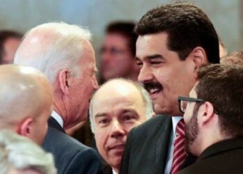 الولايات المتحدة تخفف القيود المفروضة على فنزويلا