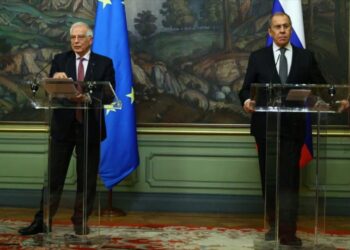 روسيا “مستغربة” من تصريحات بوريل المتناقضة