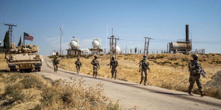 الولايات المتحدة تعزز وجودها في أكبر حقل للغاز في سوريا