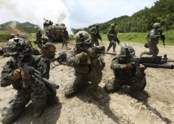 الولايات المتحدة و كوريا الجنوبية في تدريب للهجوم على كوريا الشمالية