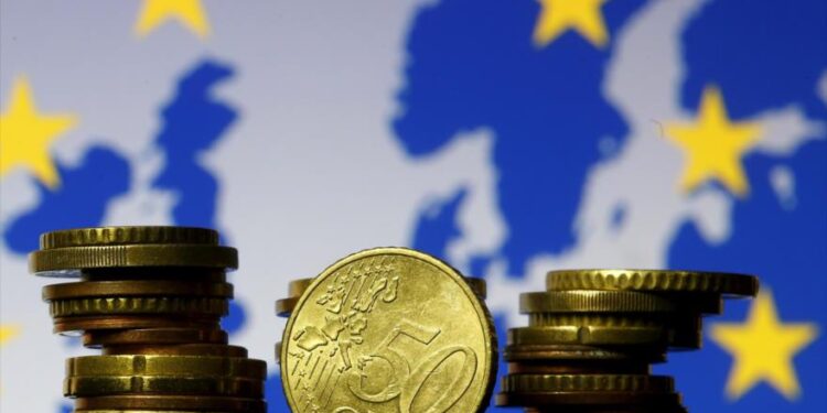 نهاية النمو.. انخفض اقتصاد الاتحاد الأوروبي بنسبة 6.4٪ عام 2020