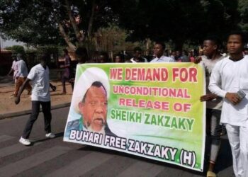 النيجيريون يطالبون بالإفراج عن الشيخ الزكزكي