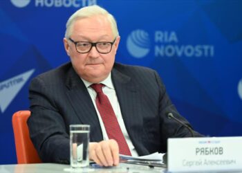 روسيا تحذر من تنفيذ سياسات صارمة ضد التدخل الأمريكي