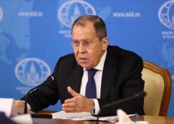 روسيا تطرد ثلاثة دبلوماسيين أوروبيين و لافروف يوضح