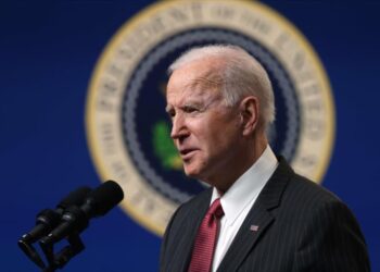 بايدن يلغي قانون الطوارئ على الحدود مع المكسيك