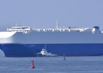 انفجار سفينة “اسرائيلية” في بحر عمان