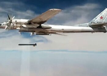 سلاح الجو الروسي يدمر معسكراً للإرهابيين في سوريا