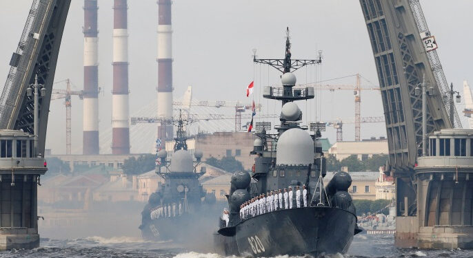 القوات الروسية تنفذ محاكاة لهجوم على قاعدتها في طرطوس