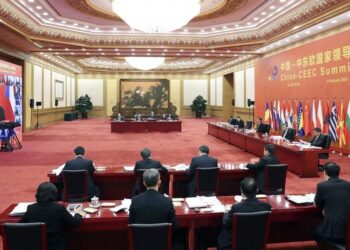 الرئيس الصيني يثني على التعاون الصيني الأوربي الجديد