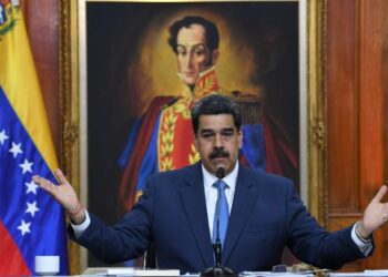 فنزويلا ترسل شحنة ثانية من الأوكسجين نحو البرازيل