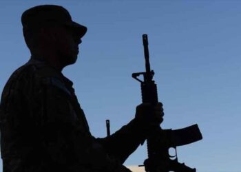 خوفاً من الانتقام.. الولايات المتحدة تضع جنودها في حالة تأهب 