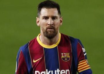 شروط ميسي للبقاء في برشلونة