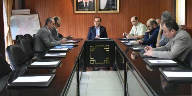 معالجة الشكاوي والملاحظات للآلية الجديدة في توزيع البنزين