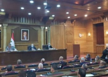 عرنوس: نسعى جاهدين لتحسين معيشة المواطن