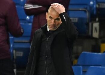 حسم مصير زيدان مع ريال مدريد