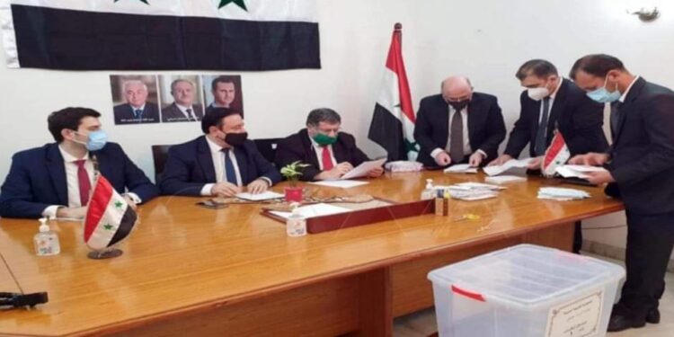 بدء عملية فرز أصوات الناخبين السوريين في عدد من الدول