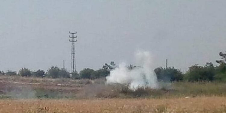 إصابة عمال سوريين في لبنان إثر إطلاق الع.د.و “الإسرائيلي” قنابل سامة