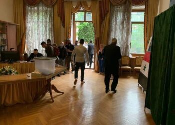 انتهاء الانتخابات الرئاسية في جميع السفارات السورية في الخارج وبدء فرز الأصوات