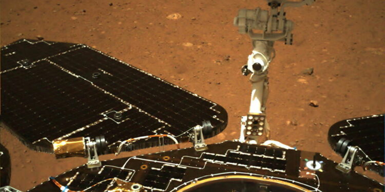 الصين ثاني دولة في العالم تضع مسبارها على سطح المريخ