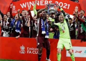 قائد ليستر سيتي يقرر الاعتزال