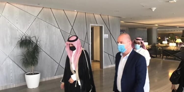 وزير السياحة السوري في الرياض