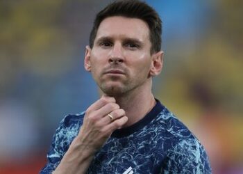 مالك إنتر ميلان يعبر عن تفائله بإمكانية انضمام ميسي إلى فريقه