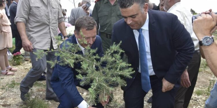 افتتاح حديقة السلام السورية الروسية في طرطوس