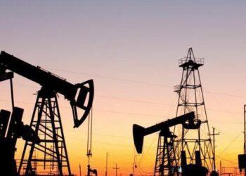 تراجع أسعار النفط عالمياً بعد انتشار سلالة دلتا من فيروس كورونا