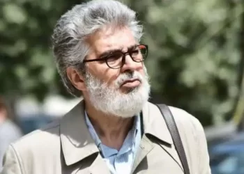 سلطنة عمان تُكرم الفنان السوري عباس النوري