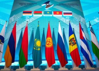 نحو عالم متعدد الأقطاب