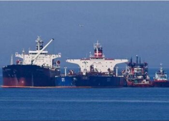 ما حقيقة المبالغات التي دارت حول احتجاز إيران لناقلتي النفط اليونانيتين؟