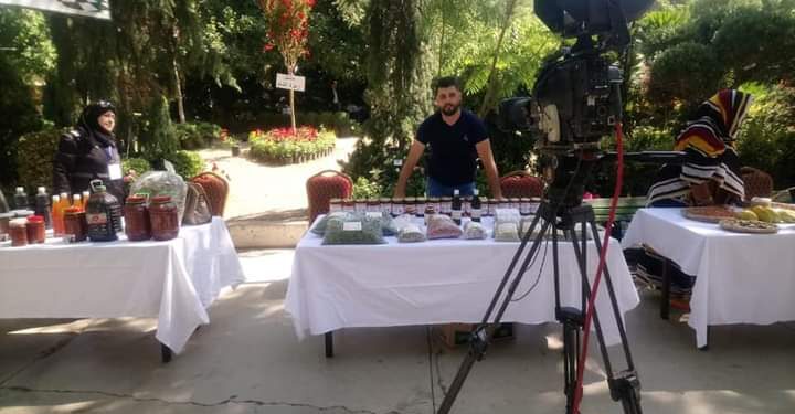 النحّال الجريح ورد محمد بمنتجاته المتميزة يتفوق في معرض الزهور الدولي