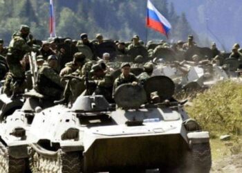 متنبئ أزمة 2008 الإقتصادية: الحرب العالمية الثالثة بدأت بالفعل