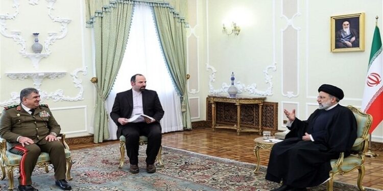 لقاء تثبيت القديم: وزير الدفاع السوري في إيران