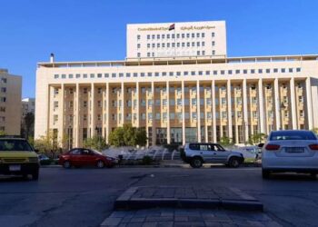 المركزي السوري يسمح للمصارف المرخصة بمنح القروض بالعملات الاجنبية