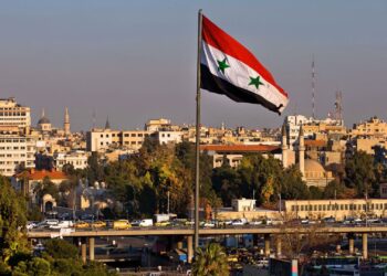 العالم العربي يراقب الصدع السوري الذي تتجاذبه زلازل حرب مرتقبة في وجه زلازل سلام أكثر ثباتآ