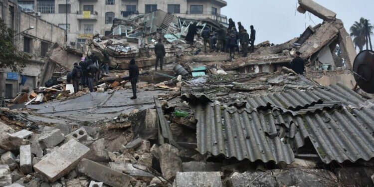 مشروع تأهيل المنازل المتضررة بسبب الزلزال مجاني بشكل كامل