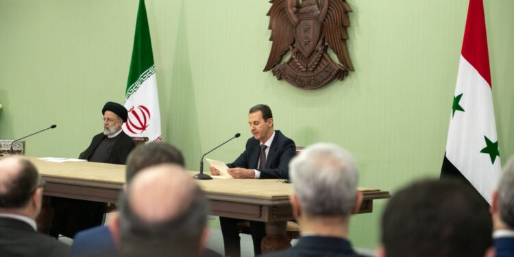 الرئيسان الأسد ورئيسي يوقعان مذكرة للتعاون الشامل الاستراتيجي بين البلدين